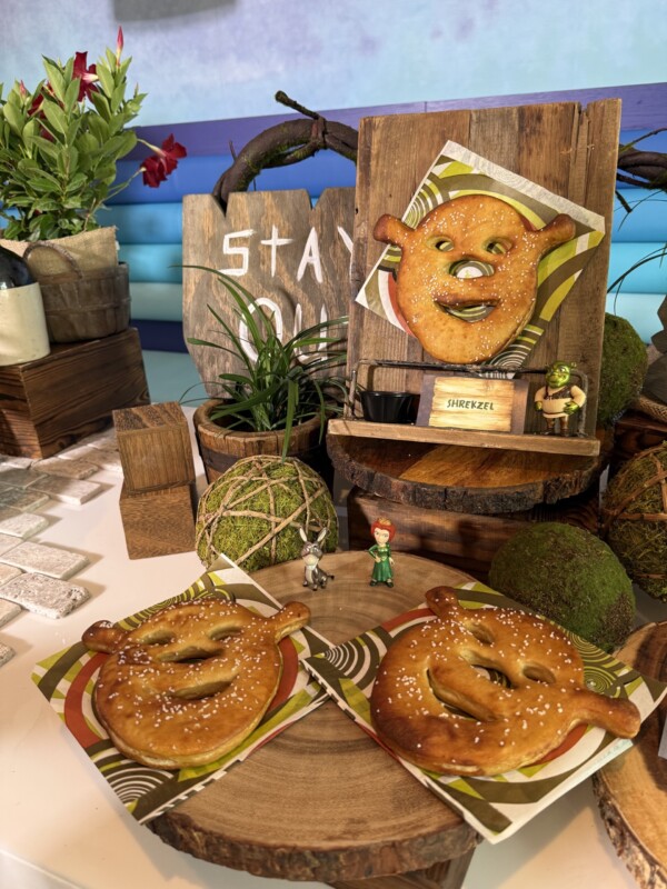 shrek themed food at universal kids resort