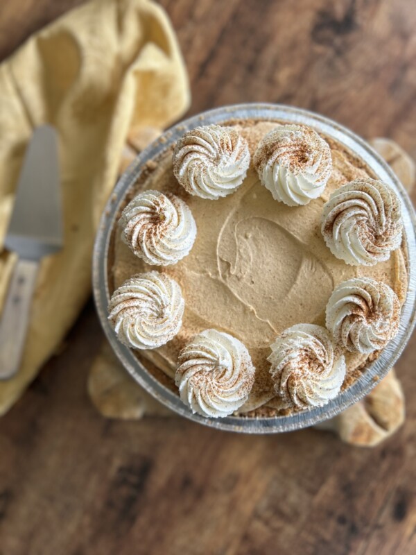 a pumpkin mousse pie